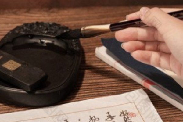 贴心的近义词