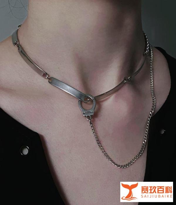 圈内女生为什么都爱choker？