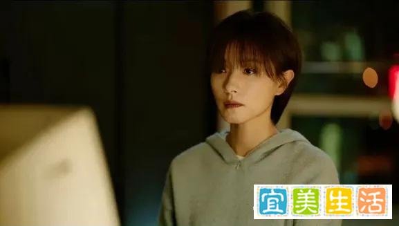 《玫瑰的故事》的大结局：看苏更生不仅二婚，更是方协文的舅妈，而与黄振华10年婚姻终散场