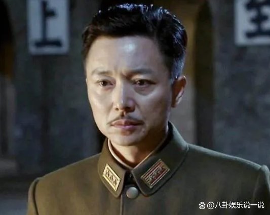“大佬”刘奕君，曾是人间绝色，大器晚成的他经历了什么?