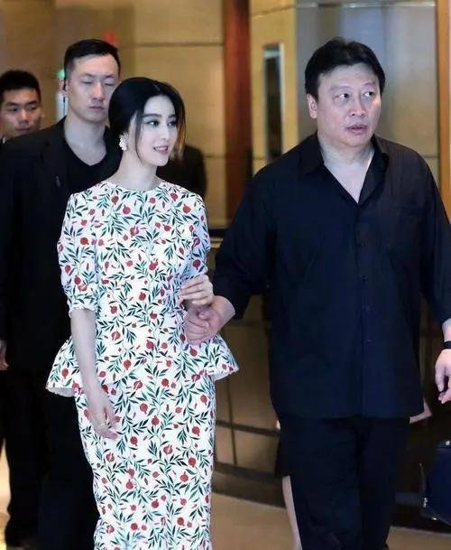 穆晓光离婚、坐牢，这一切到底是不是为了范冰冰？