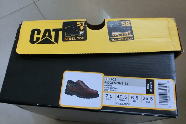 卡特CAT鞋怎样辨别真假?