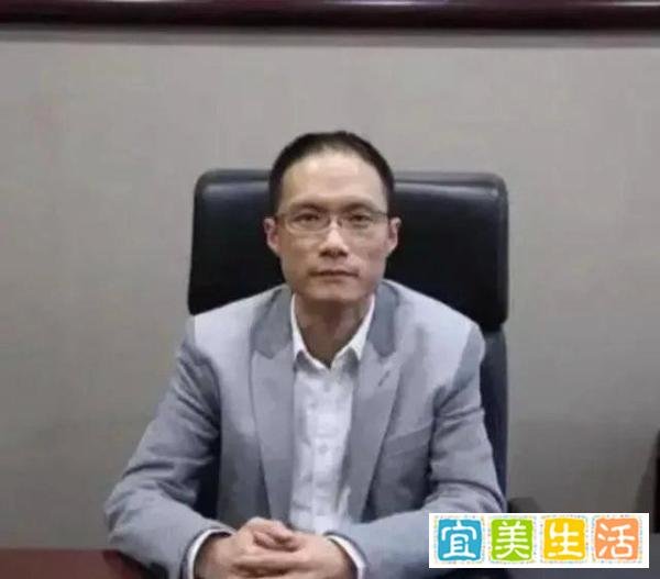4年供养与2个包包3000万承诺:漂亮就行,把男人当傻子的张雨婷栽了