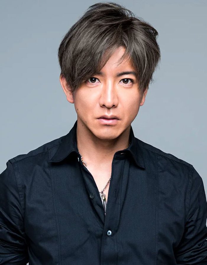 浅野拓磨,木村拓哉,南野拓实,藤原拓海,这四个人是什么关系?是兄弟吗?