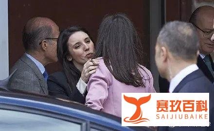突发！加拿大总理夫人确诊，特朗普接触过确诊患者！