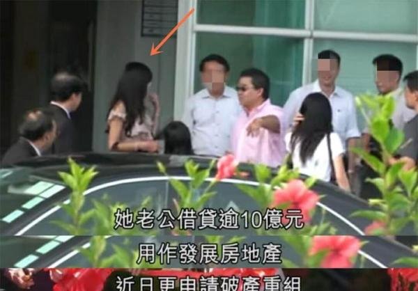叶玉卿大女儿晒出美照，穿泳装尽显好身材，丝毫不比妈妈逊色