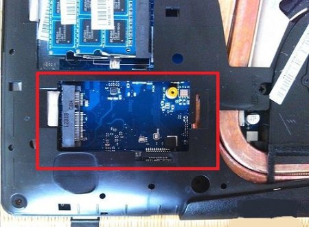 你好,联想笔记本电脑K2450可以加装SSD,组成双硬盘吗?