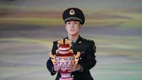 景泰蓝“和平尊”——让世界看到中国之美