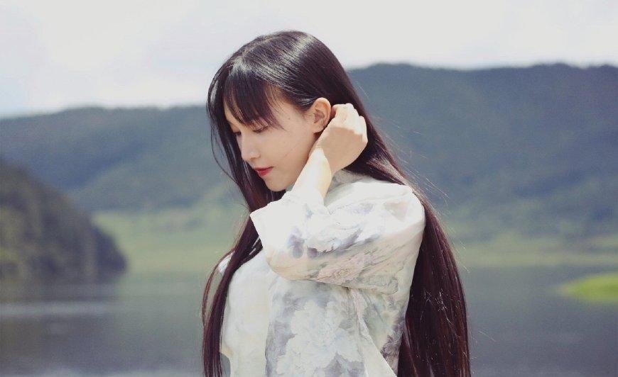 知名网红李子柒谈原生家庭的影响，说人生没有白走的路，她的想法有多通透？