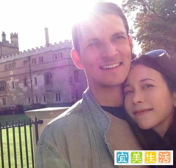 莫文蔚肉麻语言表白老公，相爱十年感情如初，却没自己的孩子