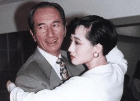 何猷邦到底是不是私生子？