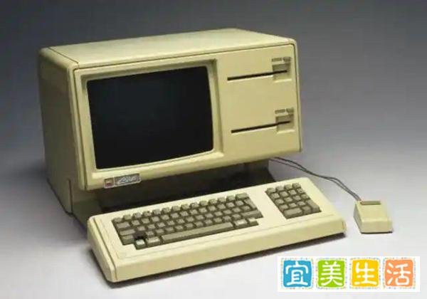 世界上第一只鼠标面世