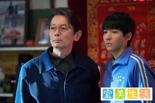 《刺猬》：人生被卡住并不可怕，看周正如何破局，找到自我