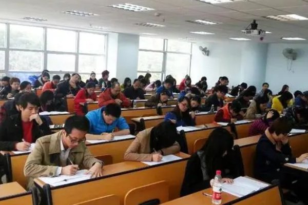 广东2023各大学投档线及位次