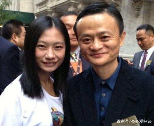 看完马云儿子马元坤和闺女马雪后，网友高呼，基因真是太强大了，怎么回事？