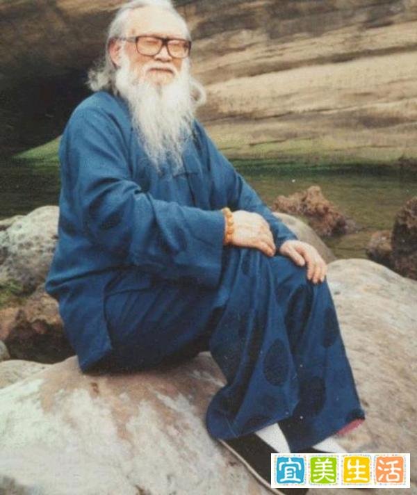 著名养生家朱鹤亭，集中医、道医、气功之大成，他的一生值得铭记