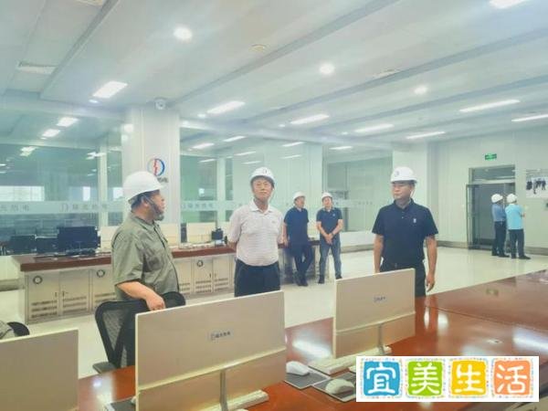 申坤陪同国务院国资委原监事会主席刘顺达赴山西考察调研