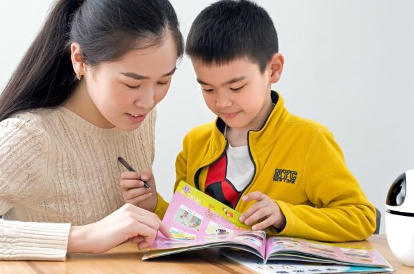 课前三分钟教育内容是什么？