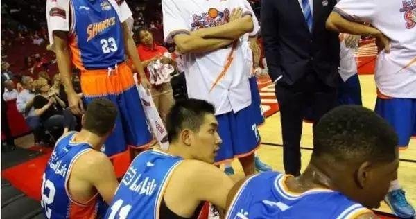 23333333！上海男篮更名