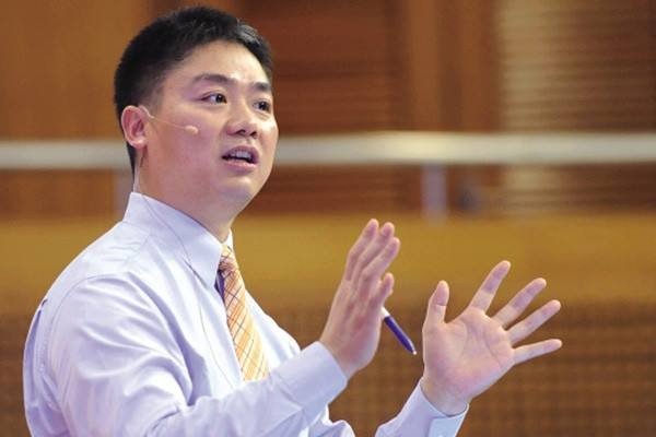 刘强东从农村摸爬滚打，明明励志典范，为何口碑这么差？
