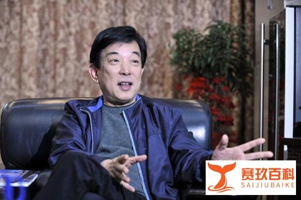 湖南岳阳“163.63亿帝国”实控人：59岁IPO敲钟，年营收23.13亿