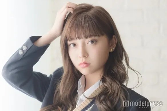 另一种反差萌!身材超性感的18岁日本JK秒杀同龄人