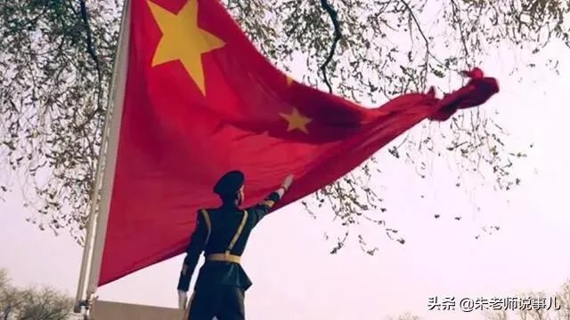 浙江商人在非洲确诊新冠肺炎后,花270万元包机回国治疗后病情转轻,你怎么看?