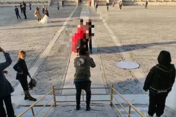 一男子站太庙御道上拍照被拘留,拍照都有哪些禁忌?