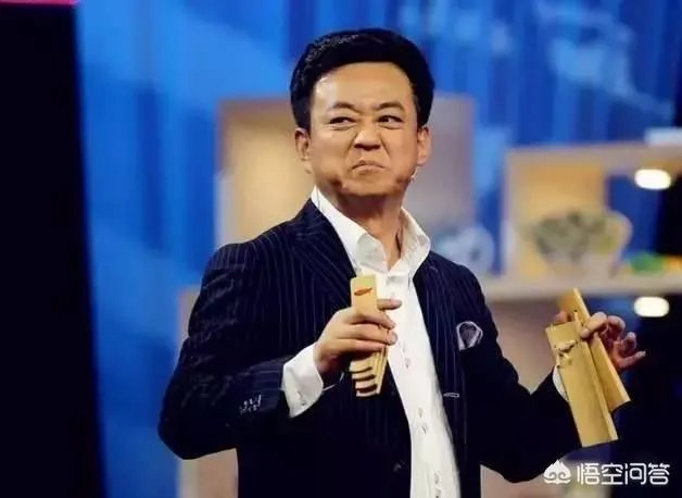 有哪些主持人在大型晚会上出现过失误?