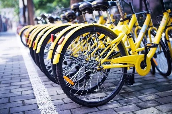 清华大学生起诉ofo反赔400，具体是怎么回事？