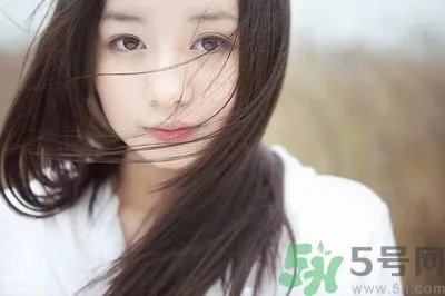 求职因单身被拒 单身汪受到一万点伤害?