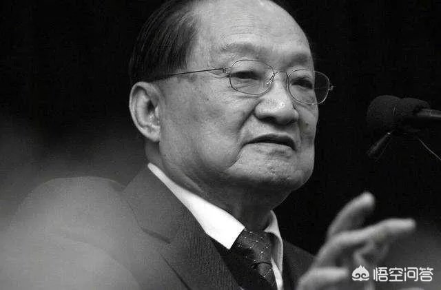 金庸出殡，遗体将送宝莲寺火化，马云、张纪中等现身送别，你怎么看？