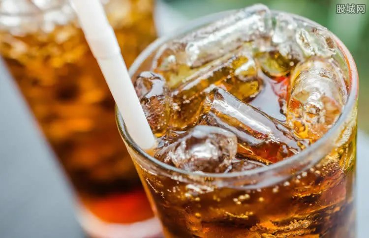 可口可乐要卖酒了 业绩萎缩涉酒类饮料寻突破