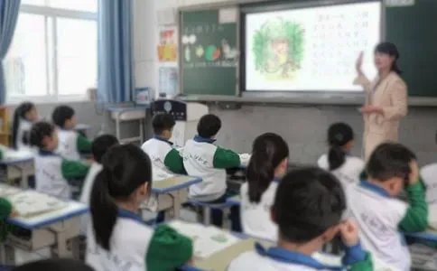 观看开学第一课有感