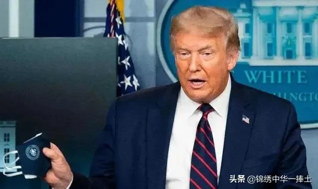 如何看白宫称,特朗普暂无新冠病毒感染风险呢?