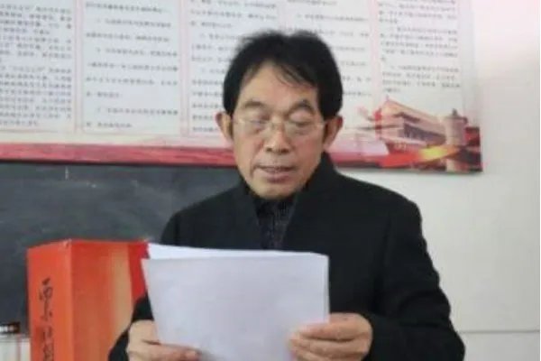 黄冈58岁村支书视察工作被洪水冲走，对此国家该补偿多少钱？