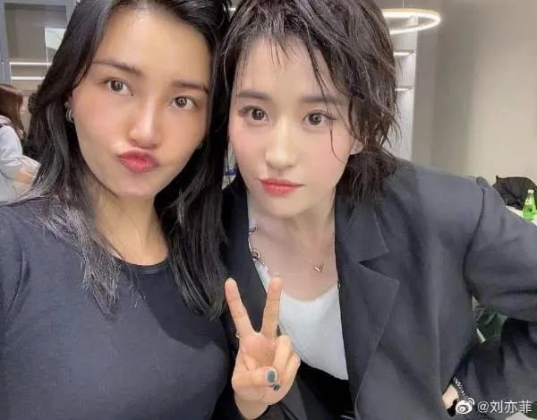 刘亦菲天生没有子宫真的假的,她结婚了吗?
