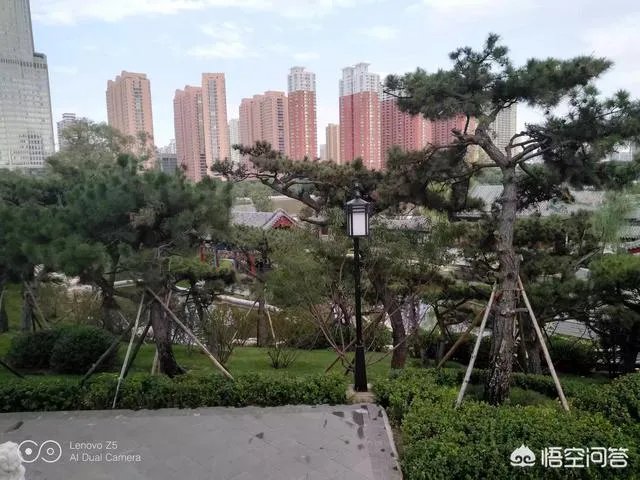 如何评价有人说罗永浩发布会总是迟到?