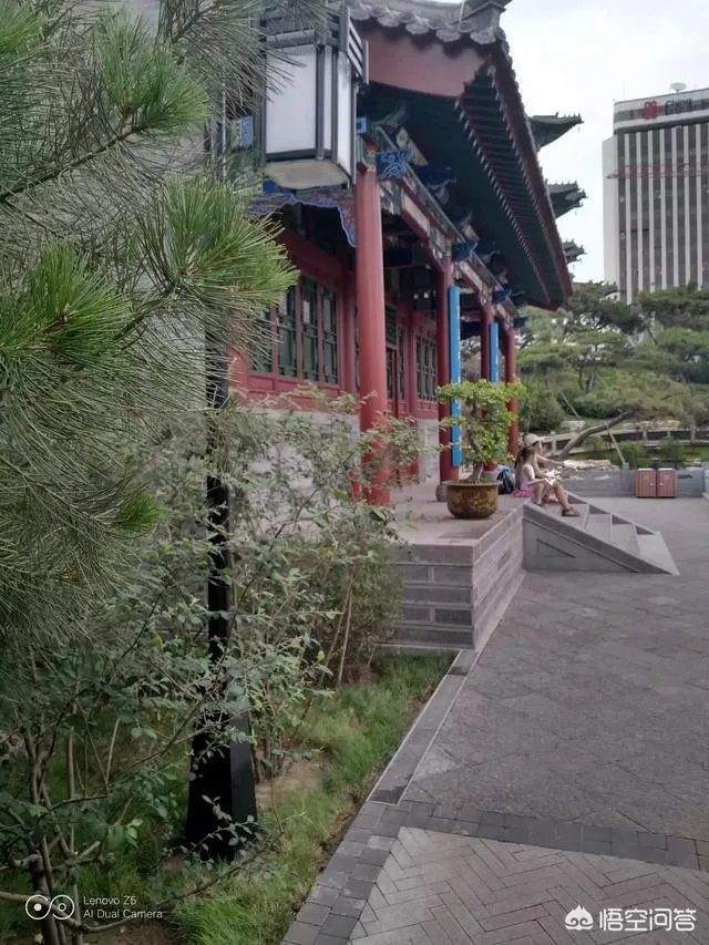 如何评价有人说罗永浩发布会总是迟到?