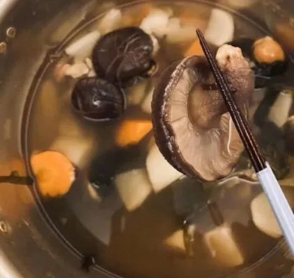 邓超以为孙俪用灵芝给他煲汤 真相曝光惹人捧腹大笑