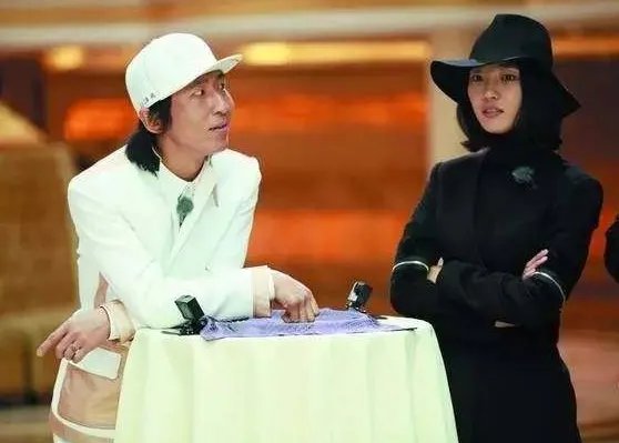 白百何与陈羽凡微博还有互相关注吗?