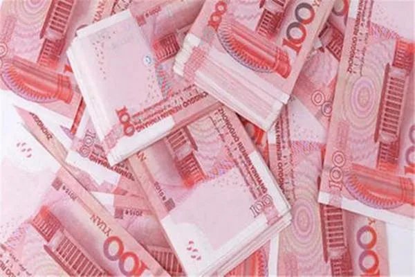 小伙因30万彩礼和150万的房提分手被打，再打回去应该吗？