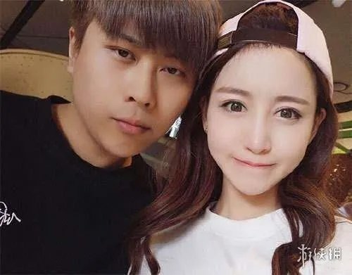 五五开女友UU妹:我是思想开放 但我不是“公交车”