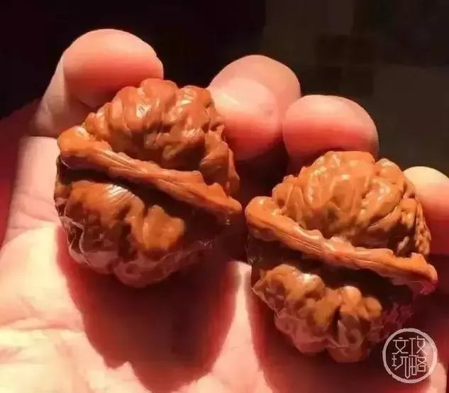 如何挑选文玩核桃?