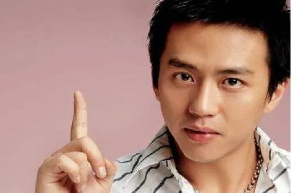 邓超参加李丁先生追悼会,为何会被张国立大骂滚出去?