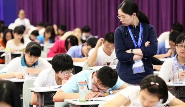 2020年高考文科分数线