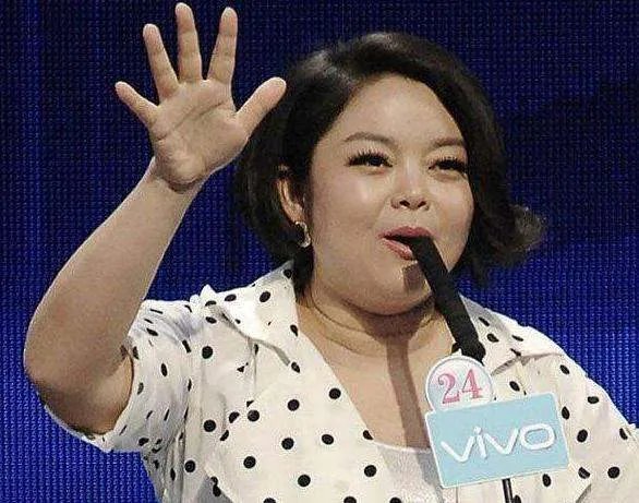 《非诚勿扰》“爆灯姐”丁东丽:两次爆灯却反悔,如今怎么样了?
