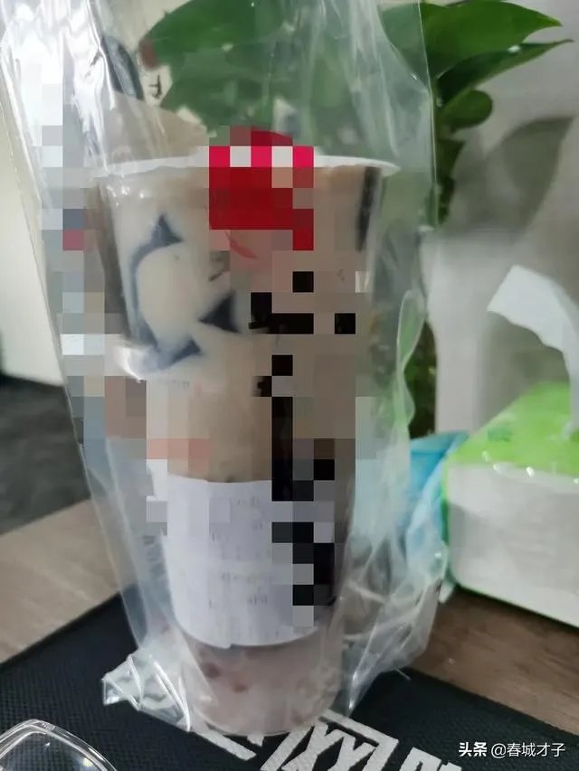如何看待每日三餐全靠外卖,年轻姑娘血浆变成猪油色这一则新闻?