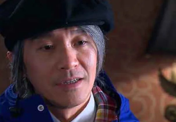 在面对外国媒体嘲笑的时候，周星驰是如何做的呢？