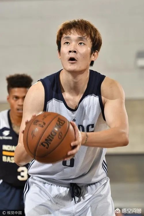 丁彦雨航蝉联CBA常规赛MVP!怎么评价小丁这赛季的表现?
